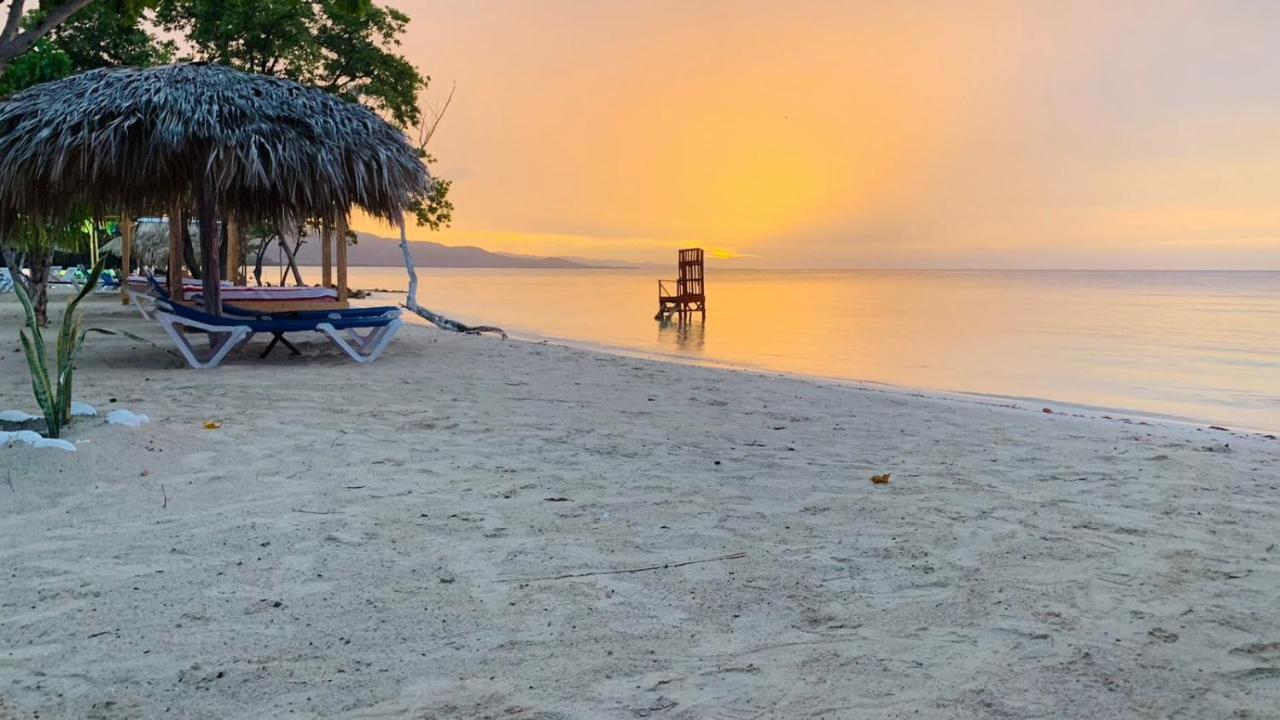מלון פונטה רוסיה La Isla Bonita מראה חיצוני תמונה